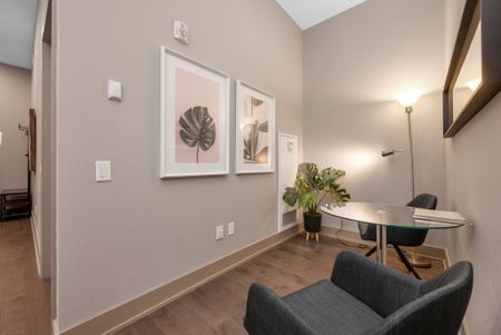 For Lease - 11 Des Oblats Avenue Unit# Unit 202, Glebe - Ottawa East and Area, Ontario - Photo 2