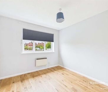 Lipscombe Close, Newbury, Berkshire, RG14 - Photo 6