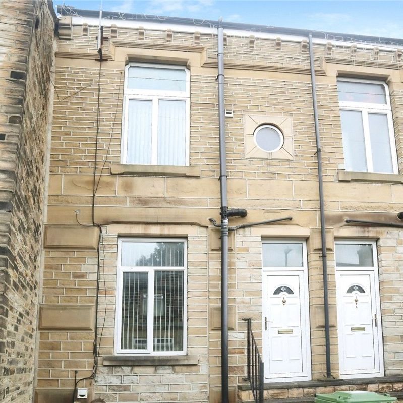 Lowerhouses Lane, Lowerhouses, Huddersfield, HD5 - Photo 1