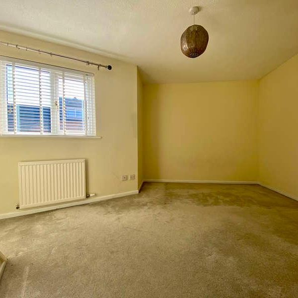 Park Mews, Sandown, PO36 - Photo 1