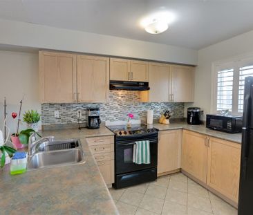 For Lease - 202 Whiltshire Avenue, Toronto, Ontario - Photo 1