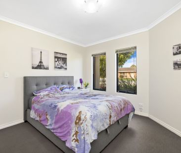 Light and Bright Villa! - Photo 4