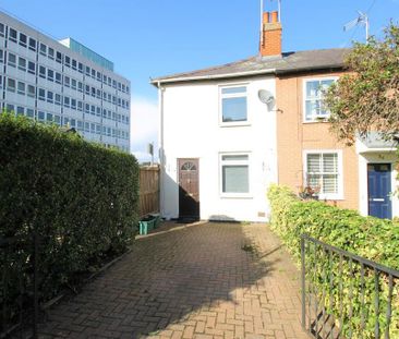 2 bedroom terraced house to rent - Photo 2