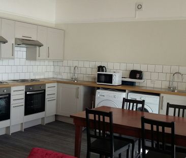 A 1 Bedroom Apartment Instruction to Let in Hastings - Photo 1