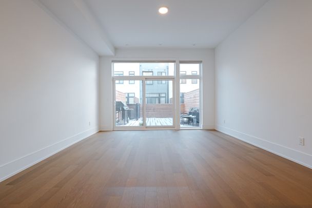 For Lease - 50 COVESIDE Drive Unit# 30, Mississauga, Ontario - Photo 1