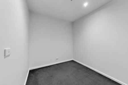 Effortless Living with Keilor Road Convenience - Photo 5