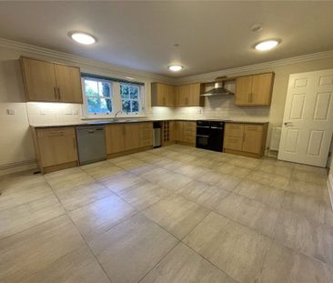 Church Street, Christchurch, Dorset, BH23 - Photo 5