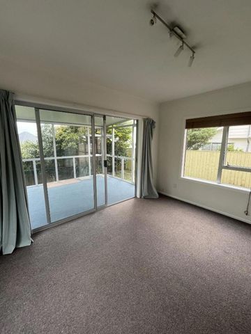 4 Bedroom Home in Churton Park - Photo 5