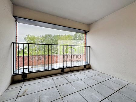 Location Appartement 3 pièces 76m² - Photo 2