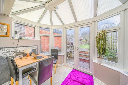 2 bedroom terraced house to rent - Photo 3