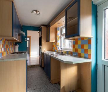 2 bedroom terraced house to rent - Photo 5