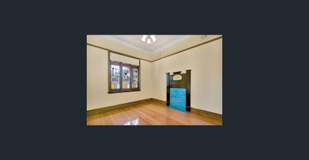 Beautiful Family Home in One of Ashbury's Finest Streets - Photo 4