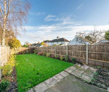 2 bedroom semi-detached house to rent - Photo 5