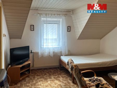 Pronájem bytu 1+1 28 m² - Fotografie 5
