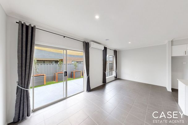 15 Northumberland Road, Clyde - Photo 1