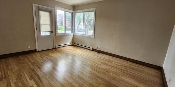 NDG, Grand 5 1/2 Bas Duplex Tranquill - Photo 3