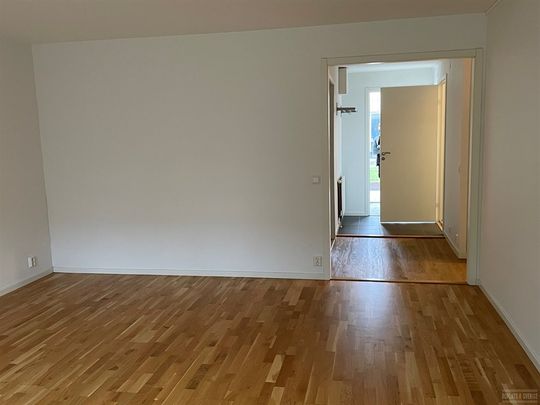 Tallrisvägen 6 E - Photo 1