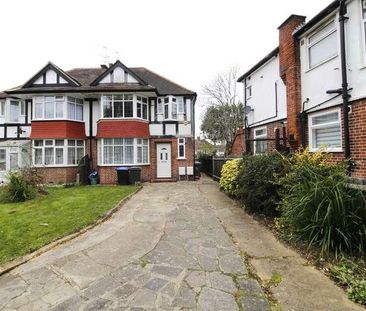 St Andrews Road, Kingsbury, London, NW9 - Photo 2