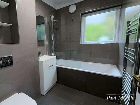 Theresas Walk, South Croydon, CR2 - Photo 5