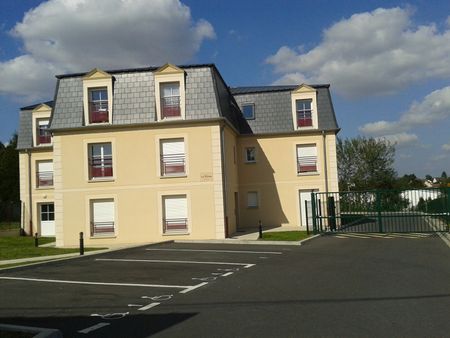 Location Appartement 3 pièces 70m² - Photo 4