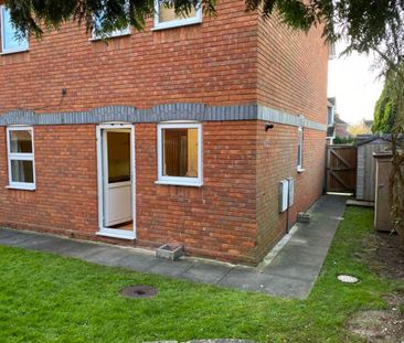 2 bedroom maisonette to rent - Photo 3