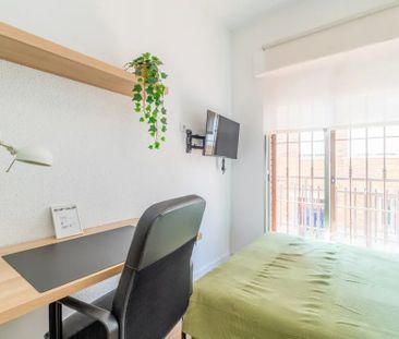 Calle Cubas, Getafe, Community of Madrid 28902 - Photo 1