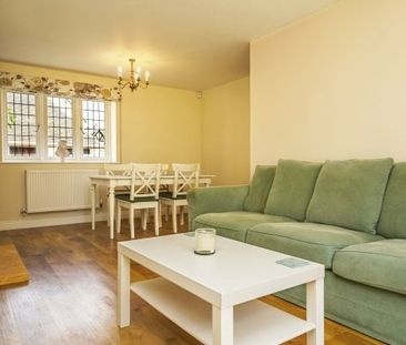 Yewtree Court, Broadway, WR12 - Photo 2