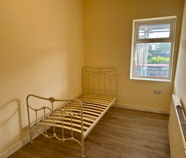 Padiham Road, Burnley - Photo 1