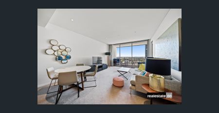 STYLISH APARTMENT WITH AMAZING VIEWS! - Photo 4