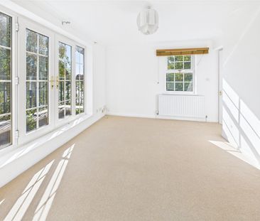 Cross Deep, Twickenham, TW1 - Photo 1