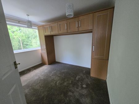 2 bedroom maisonette to rent - Photo 4