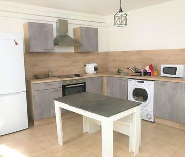 Location Appartement 2 pièces 50m² ETOILE SUR RHONE 26800 - Photo 5