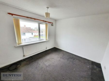 2 bedroom House To Let Total Size: 775 SQ FT - Photo 3