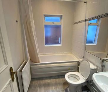 3 bedroom apartment to rent - Photo 1