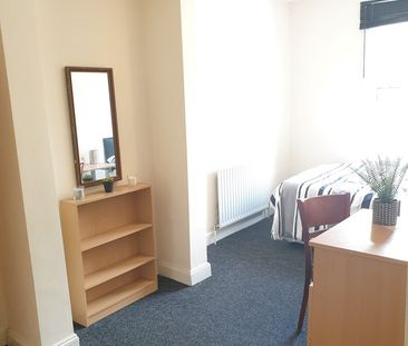 6 Bed Flat, Glossop Road, S10 - Photo 6