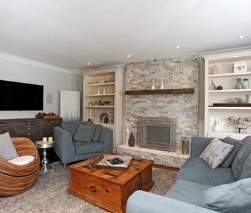 For Lease - 263 Princess Royal Court, Oakville, Ontario - Photo 3