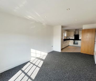 2 bedroom flat to rent - Photo 3
