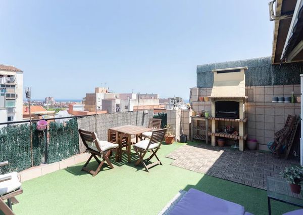 Carrer de Calderón de la Barca, Santa Coloma de Gramenet, Catalonia 08914