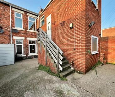 2 bedroom apartment to rent - Photo 6