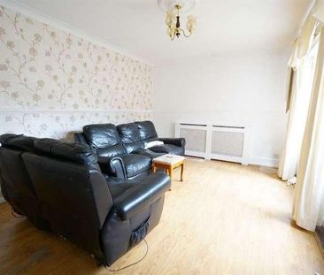 A Broxburn Drive, South Ockendon, RM15 - Photo 1