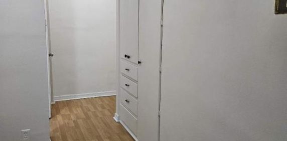 1 CH - 1 SDB - Montréal - $1,145 /mo - Photo 2