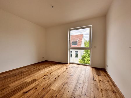 Leipzig: Wohnen am Park ** Neubau ** 4-Raum WE ** großer Balkon ** Einbauküche ** Tiefgarage - Foto 4