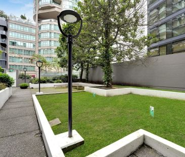 Pacific Terrace Apartments - Photo 1