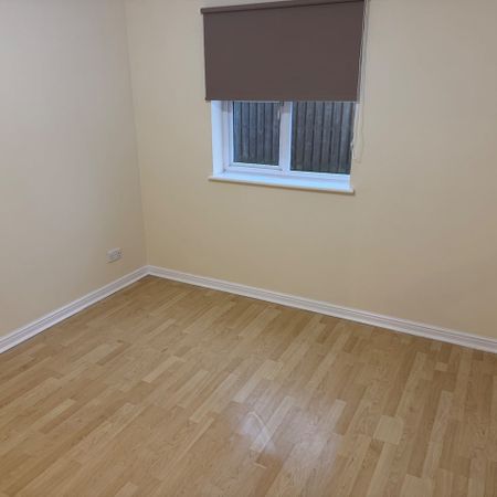 2 Bed Flat, Eversley Street, G32 - Photo 4