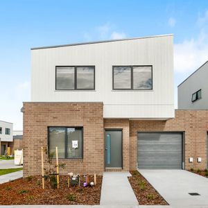 Brand New 3-Bedroom Townhouse Available Now - Photo 2