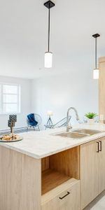 Condo locatif moderne 2 chambres – Plafonds 9 pieds et ascenseur! - Photo 4
