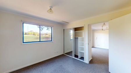 Perfectly Positioned for Work, Study & Lifestyle - Photo 2