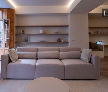 2 room luxury Flat for rent in Valencia, Spain - Photo 2