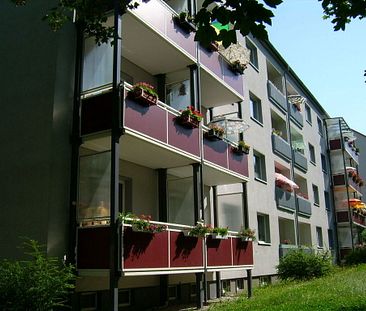 In ruhiger Seitenstraße gelegene 2-Raum-Wohnung mit Balkon - Foto 2