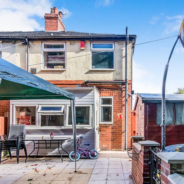 2 bedroom semi-detached house to rent - Photo 1
